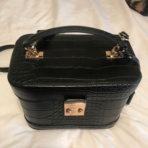 Forever 21 Black Pleather Croc Box Bag
